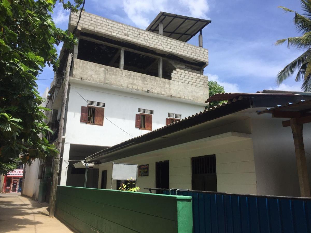 Mum&Dad House Ξενοδοχείο Dikwella Εξωτερικό φωτογραφία