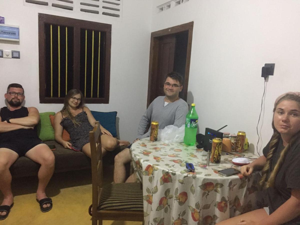 Mum&Dad House Ξενοδοχείο Dikwella Εξωτερικό φωτογραφία